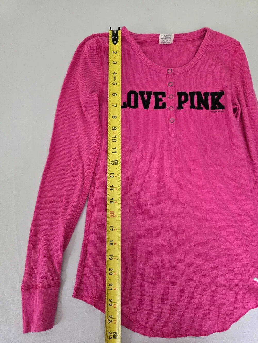 Victoria's Secret LOVE PINK Henley Size Small - Picture 7 of 9